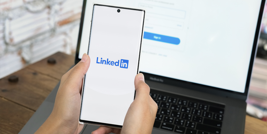 A Guide to Building a LinkedIn Profile